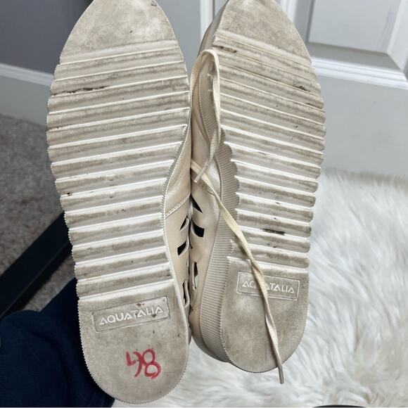 Aquatalia Abilene Pearlized Metallic Cut Out Leather Sneakers Size 7 - Picture 8 of 8